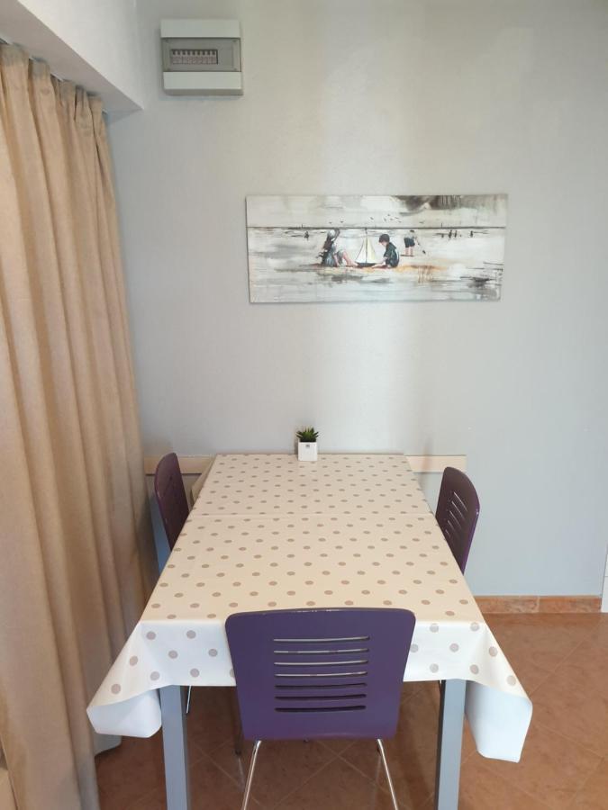 Apartments Zdenka Vinišće 外观 照片